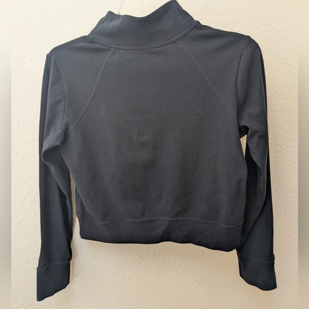 Abercrombie Kids Girls Long Sleeve Black Quarter Zip Crop Top. Size 11/12